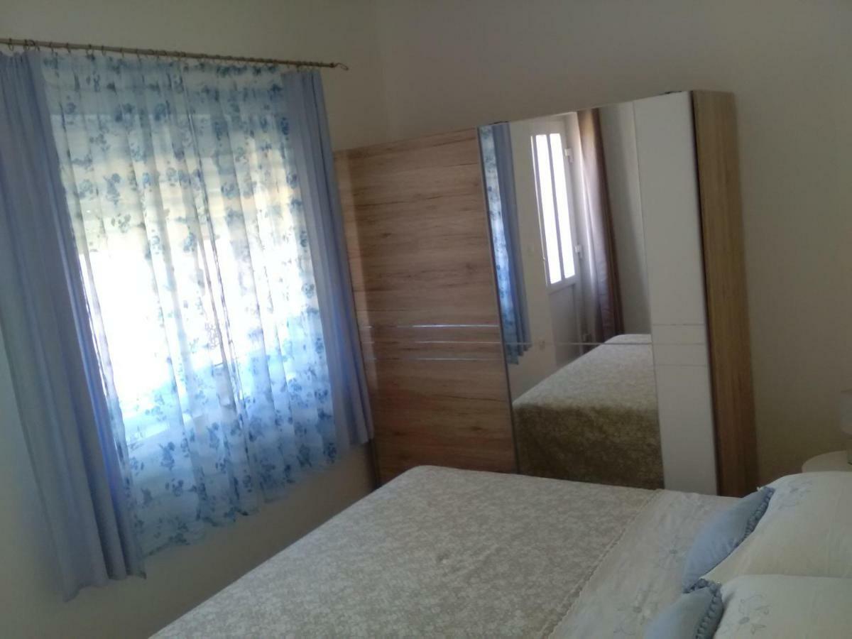 Podvrsina1A Rosa Vila Preko Exterior foto